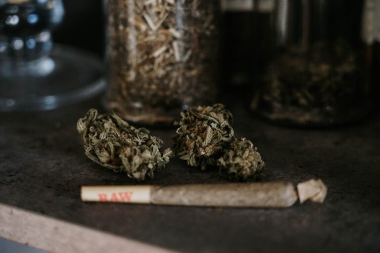 Продажа наркотических средств в Миассе