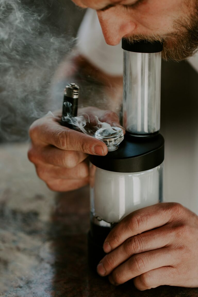 Голд Спайс: Состав и Покупка Синтетической Курительной Смеси